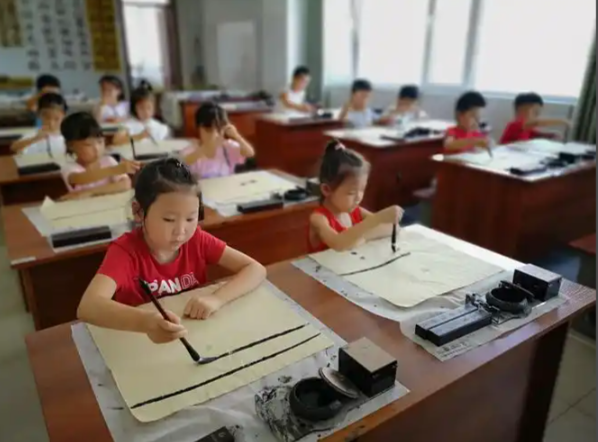 站在孩子实在需求一边实际中一些园所都乐意尝试新的教育模式 站在孩子实在需求一边实际中一些园所都乐意尝试新的教育模式